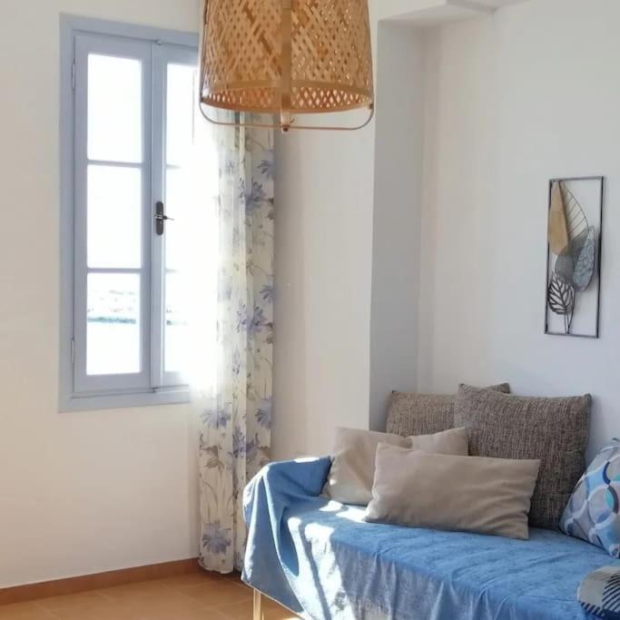 Aegina Port Apt 2-Διαμέρισμα Στο Λιμάνι Της Αίγινας 2 Екстер'єр фото