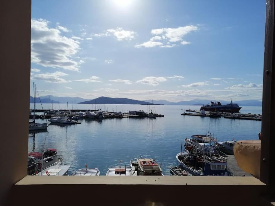 Aegina Port Apt 2-Διαμέρισμα Στο Λιμάνι Της Αίγινας 2 Екстер'єр фото