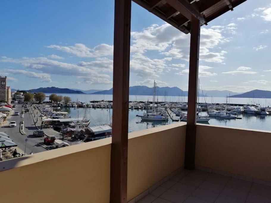 Aegina Port Apt 2-Διαμέρισμα Στο Λιμάνι Της Αίγινας 2 Екстер'єр фото